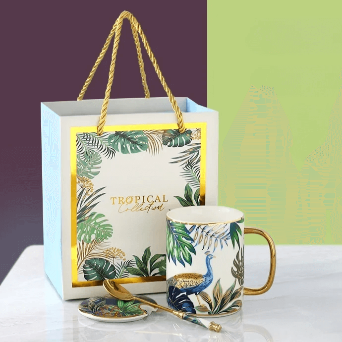 Conjunto Caneca de Porcelana de Luxo com Design Animal