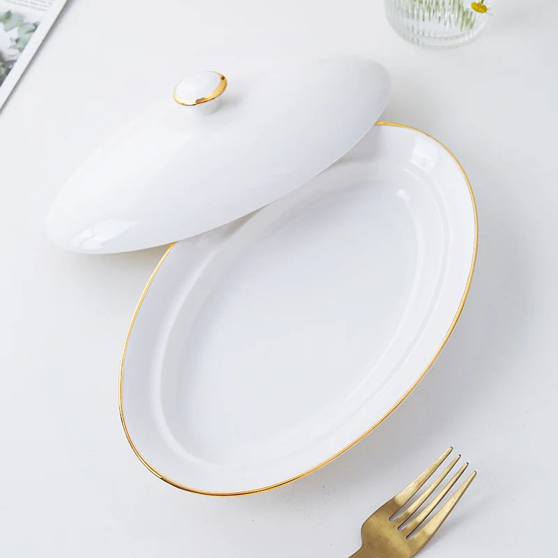 Travessa Oval de Cerâmica Luxo com Tampa e Acabamento Dourado Elegante