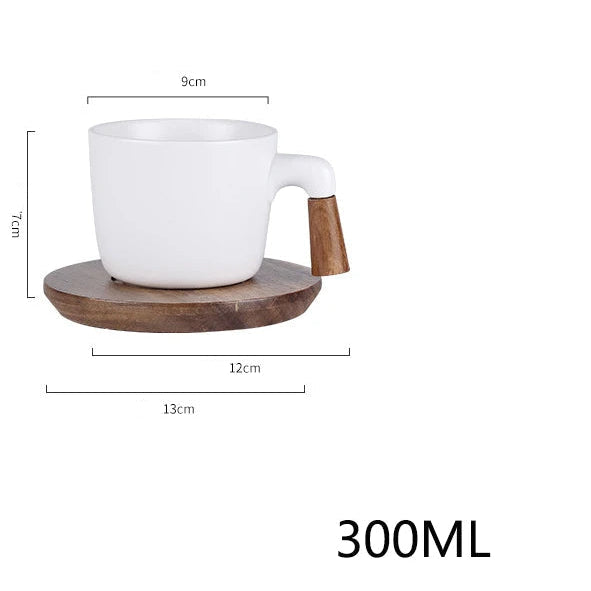 Linha de Chá Minimalista em Porcelana com Xícaras e Bules com Alça de Madeira