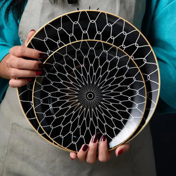 Prato de Porcelana Geométrico de Luxo