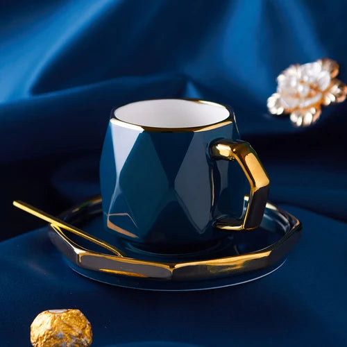 Conjunto Xícara Deluxe Porcelana - 3pcs