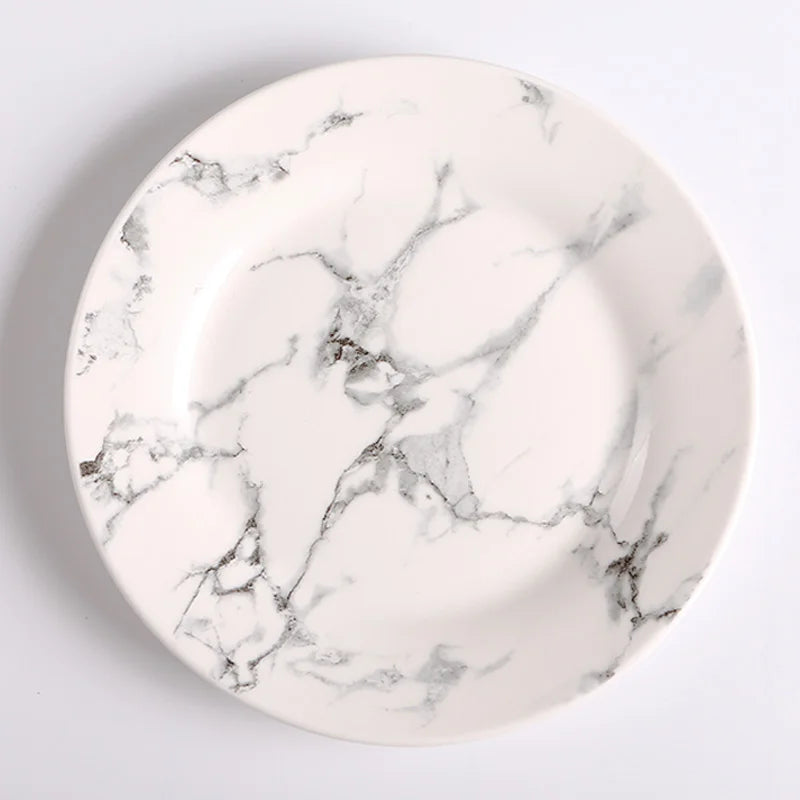 Prato de Porcelana Mármore - Elegância e Versatilidade