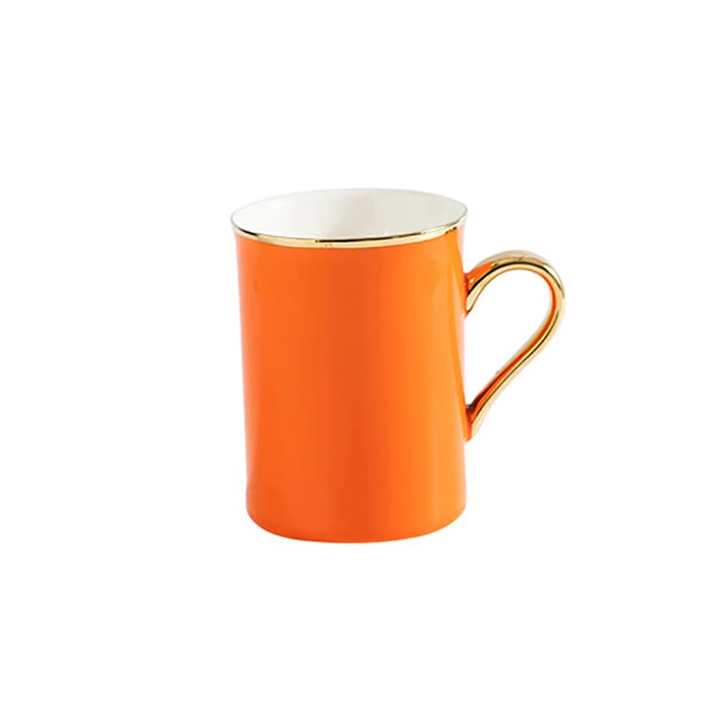 Caneca Premium de Porcelana com Detalhes Luxuosos Dourados