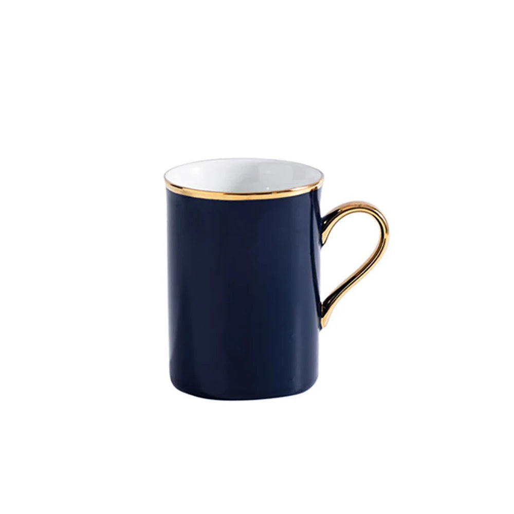 Caneca Premium de Porcelana com Detalhes Luxuosos Dourados
