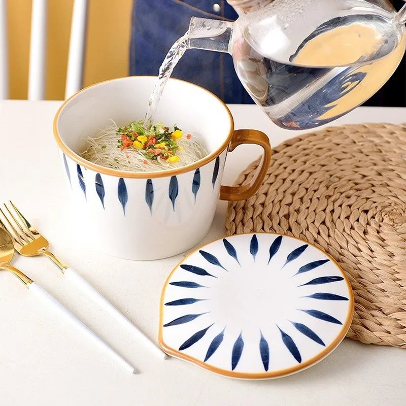 Tigela de Porcelana com Alça e Tampa - 1100ml