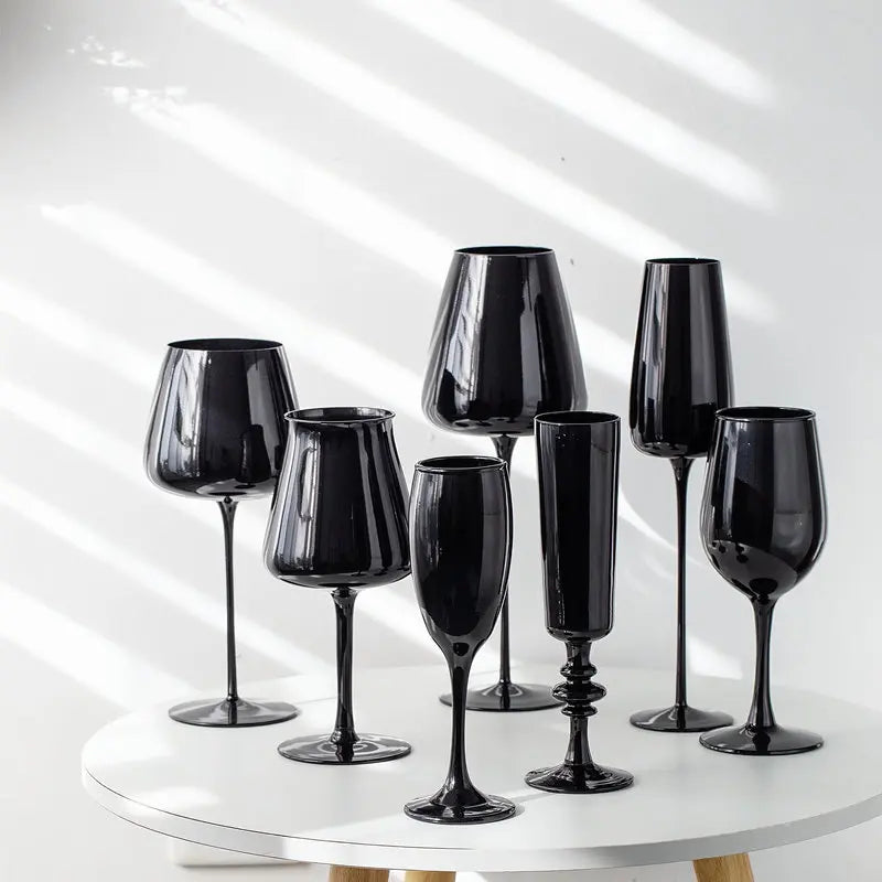Taça Black em Cristal com Design Slim para Bebidas Especiais