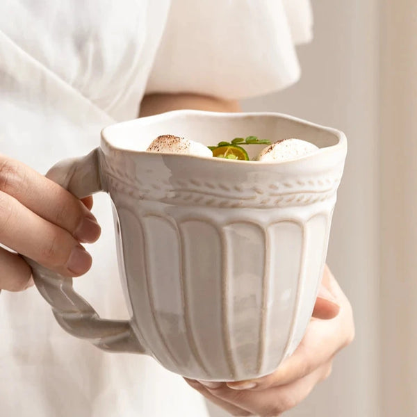 Caneca em Porcelana Vintage - 350ml