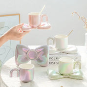 Xícara e Pires Lacinho Brilhante em Porcelana - 200ml