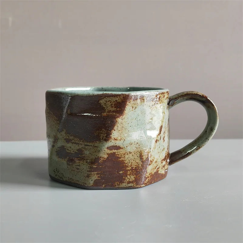 Caneca de Cerâmica Arte Medieval - 220ml