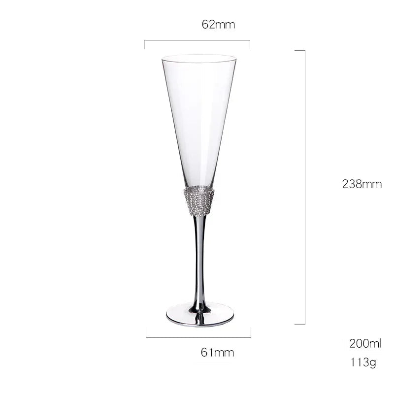 Taça de Cristal com Haste Brilhosa - 200ml