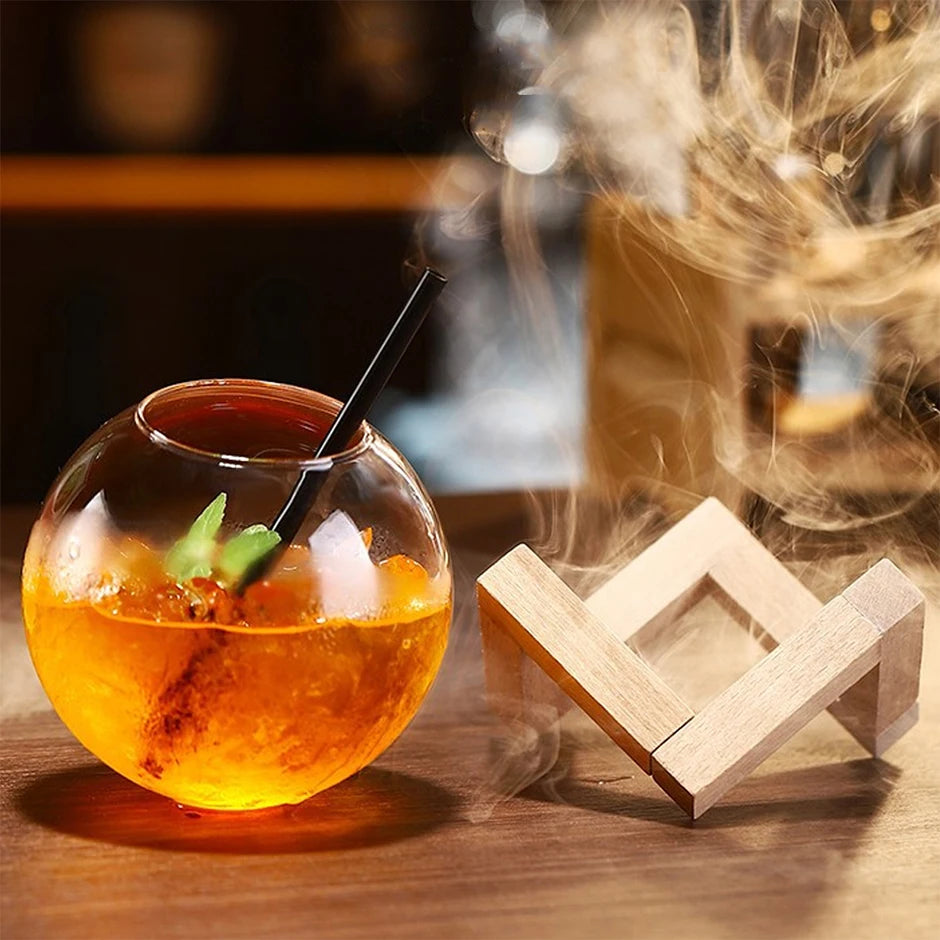 Copo Criativo para Drink com Suporte em Madeira