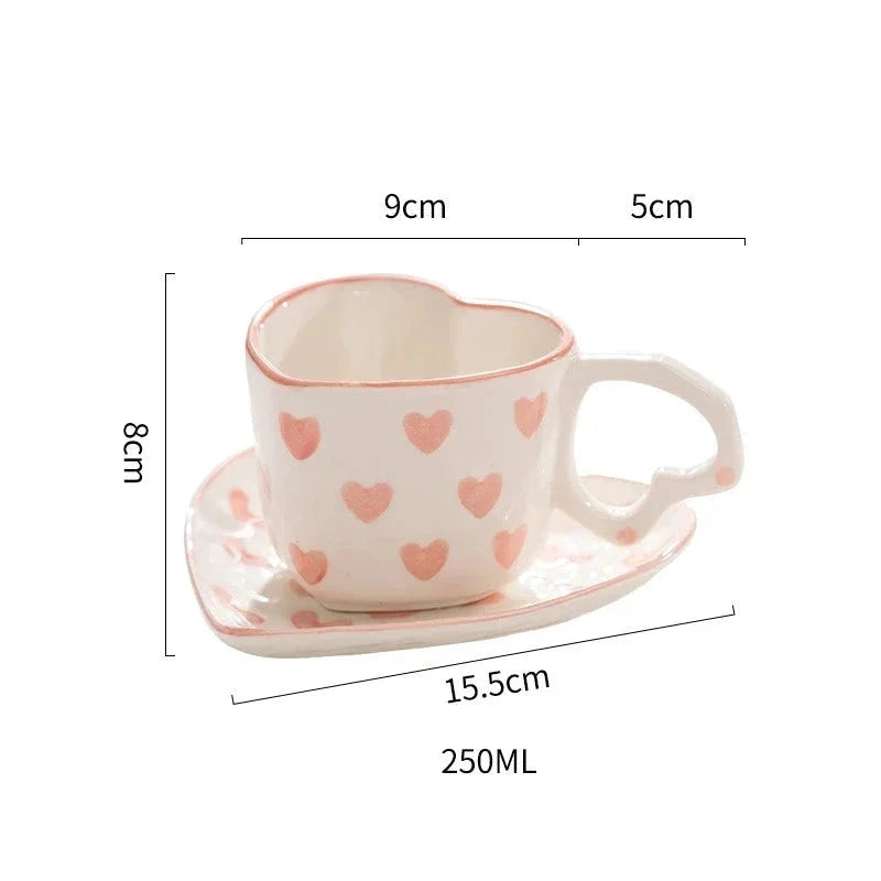 Linha Heart Canecas e Pires em Cerâmica 3 Modelos