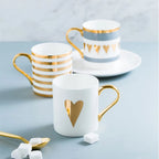 Caneca de Porcelana Detalhes Dourado - 330ml