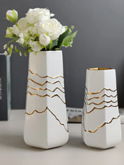 Vaso Waves em Porcelana