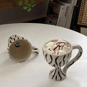 Caneca Pintura Abstrata em Cerâmica - 290ml
