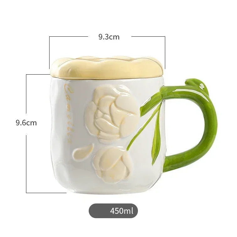 Caneca de Cerâmica com Relevo de Rosa e Design Artesanal - 450ml