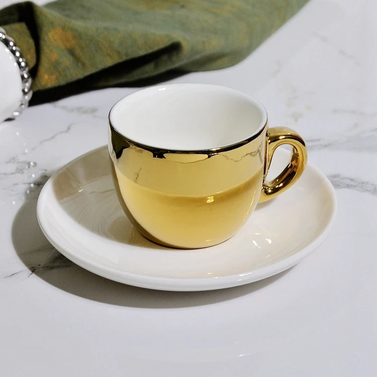 Conjunto Xícara para Café Estilo Europeu com Acabamento Luxuoso