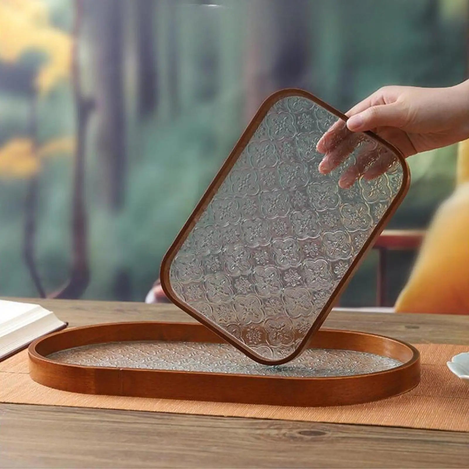 Bandeja de Vidro com Design Floral Begônia