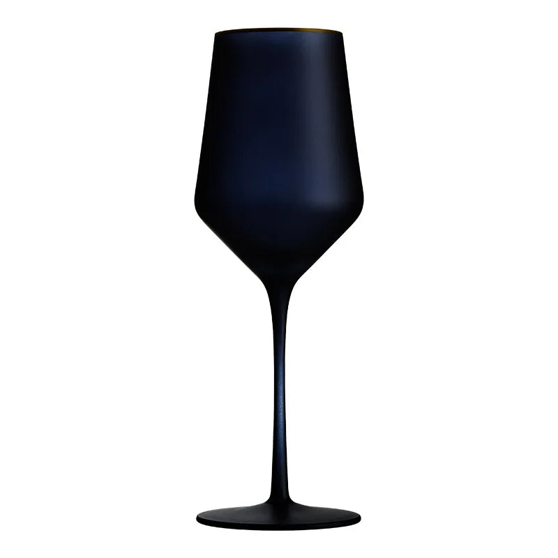 Taça de Cristal Fosco Nórdico com Elegante Borda Dourada