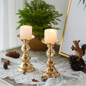 Conjunto Castiçais Dourado em Metal - 2pcs