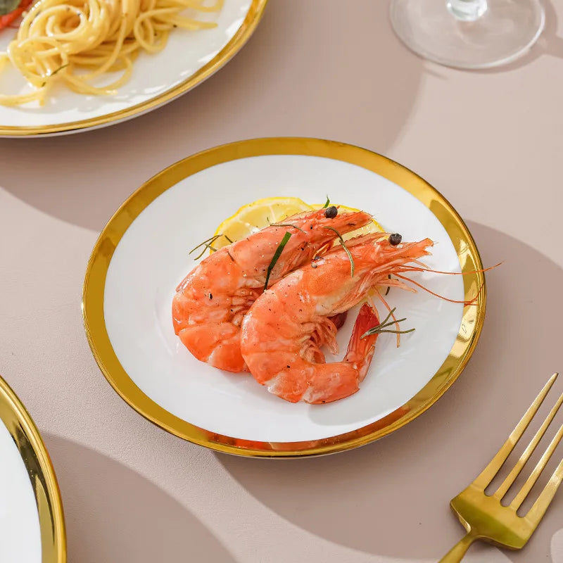 Prato de Porcelana Redondo com Borda Dourada Estilo Europeu
