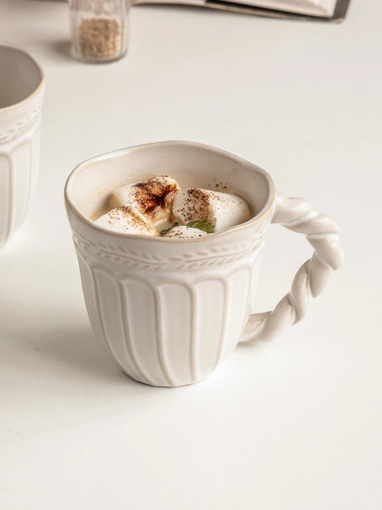 Caneca em Porcelana Vintage - 350ml