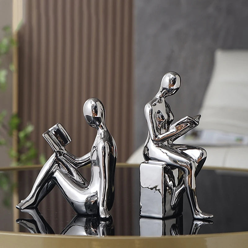 Escultura O Leitor em Cerâmica 2 Pcs
