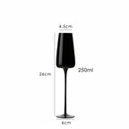 Taça Black em Cristal com Design Slim para Bebidas Especiais