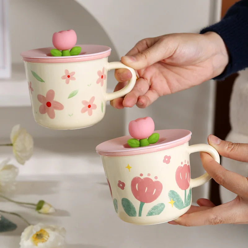 Caneca de Cerâmica com Design de Tulipa 300ml