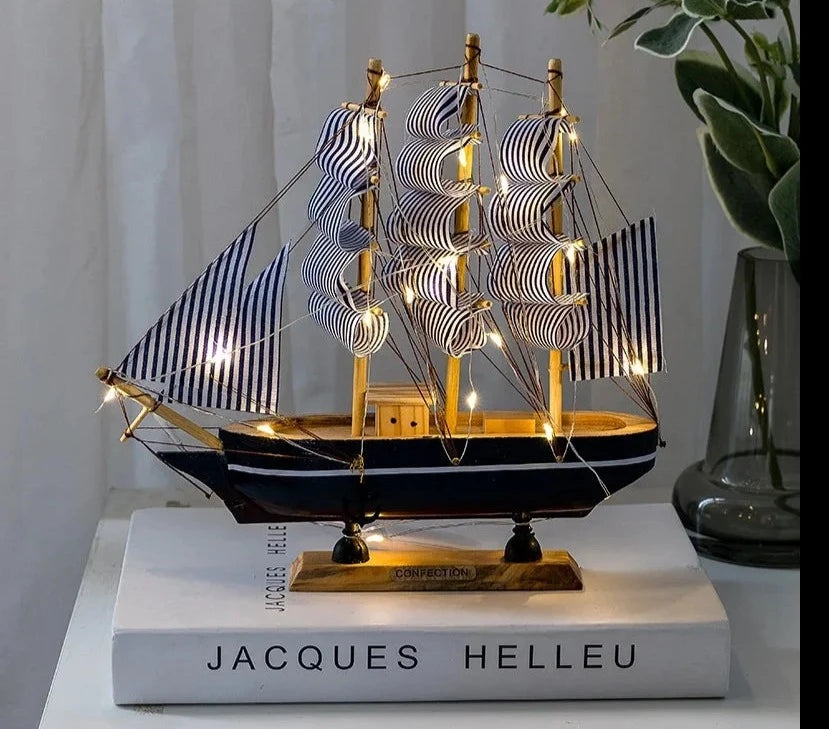 Veleiro em Madeira Adorno com Luz
