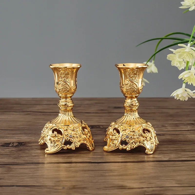 Castiçais Gold em Metal Kit 2 Pcs