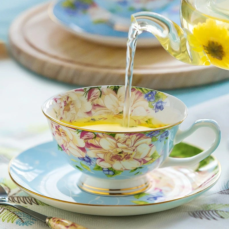 Conjunto de Xícara de Chá Vintage em Porcelana Fina 220ml