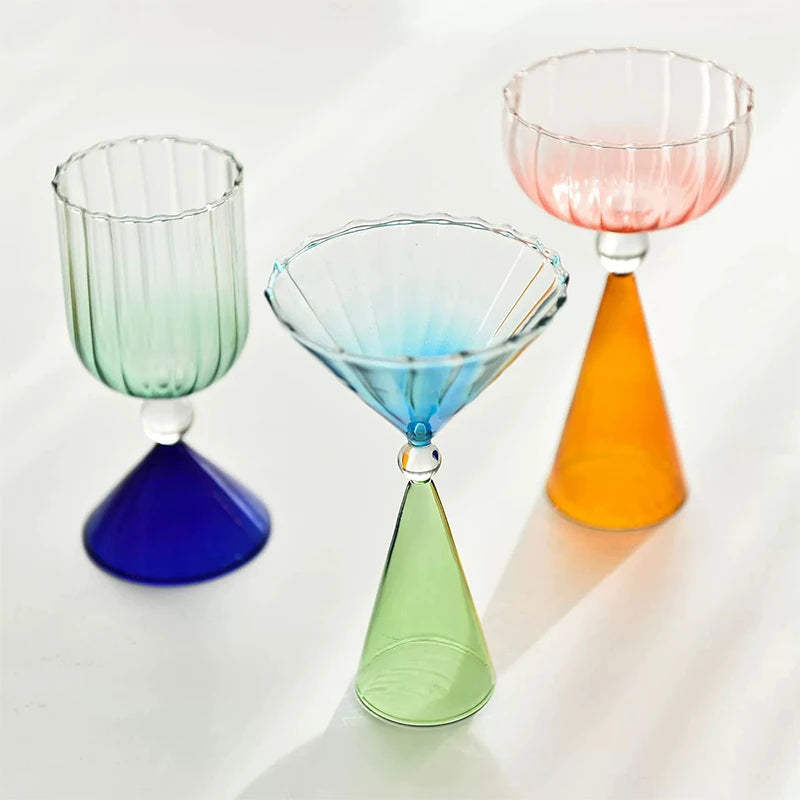 Taça de Vidro Colorido para Coquetéis e Sobremesas