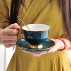 Xícara de Café em Cerâmica com Pires e Colher Estilo Nórdico Minimalista