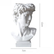Escultura de Davi Busto em Resina