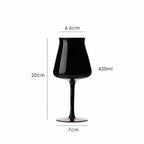 Taça Black em Cristal com Design Slim para Bebidas Especiais