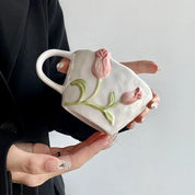 Conjunto de Canecas e Pratos de Cerâmica Tulipa Vintage