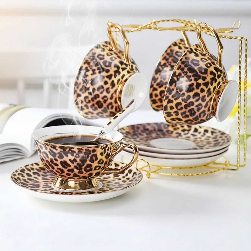 Conjunto Xícara Leopardo Vintage em Porcelana 200ml