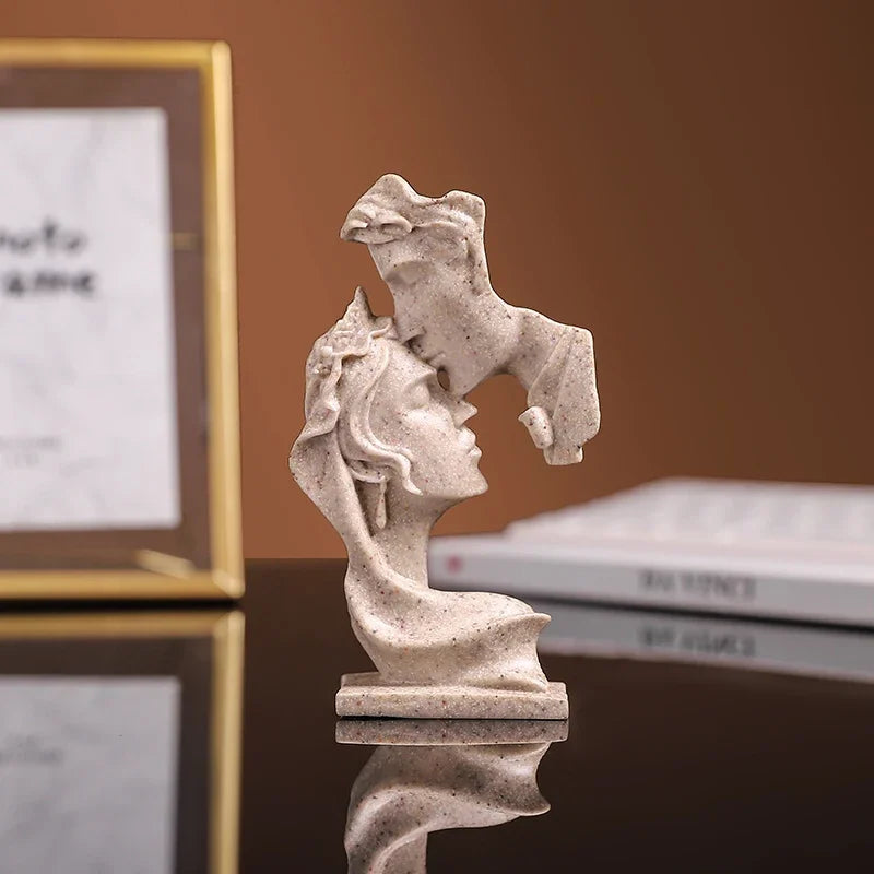 Escultura O Beijo