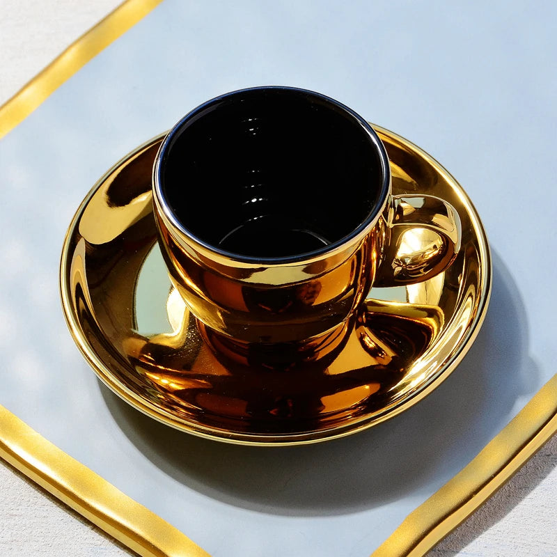 Conjunto Xícara para Café Estilo Europeu com Acabamento Luxuoso