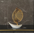 O Barco Escultura Moderna em Porcelana