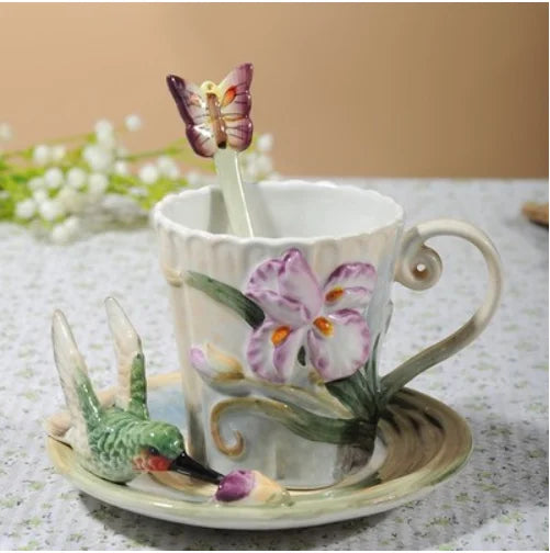 Kit Floral Caneca com Colher e Pires em Porcelana