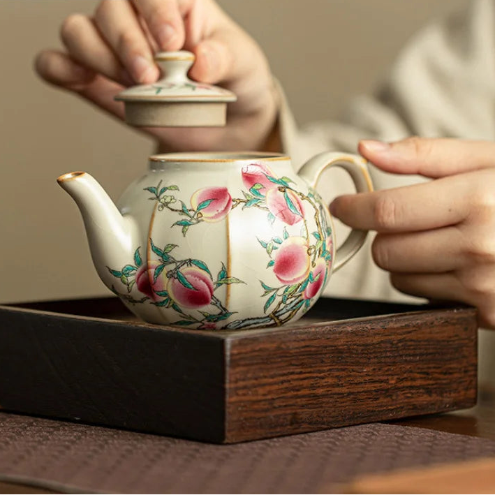 Chaleira de Porcelana com Estampa de Pêssego 250ml