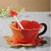 Kit Floral Caneca com Colher e Pires em Porcelana