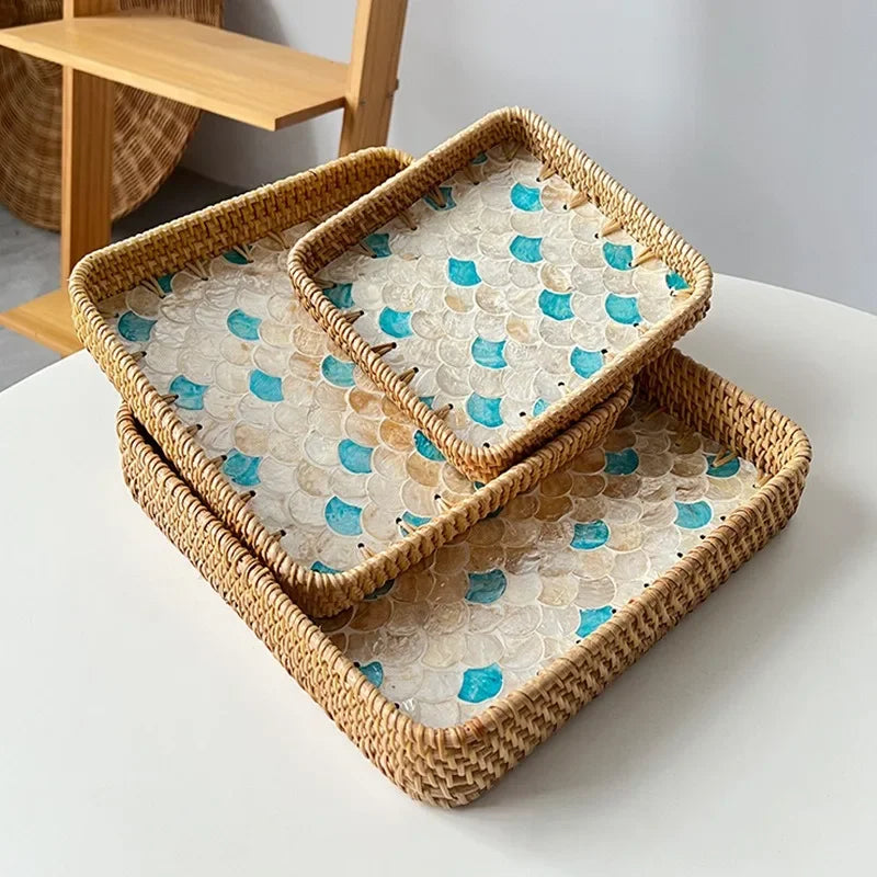 Bandeja Retrô de Rattan Feita à Mão