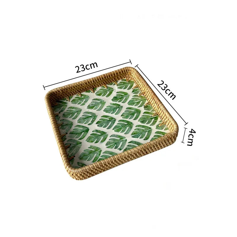 Bandeja Retrô de Rattan Feita à Mão