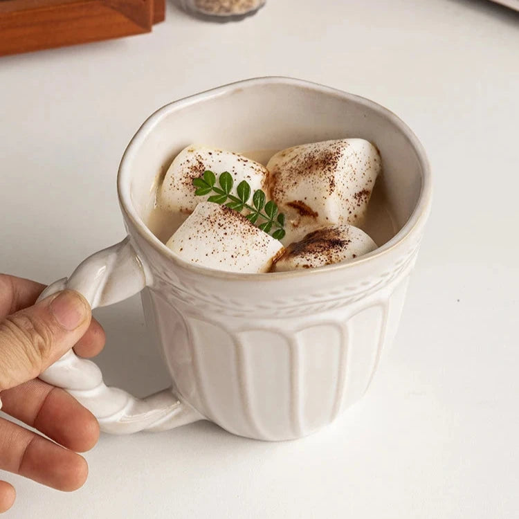 Caneca em Porcelana Vintage - 350ml