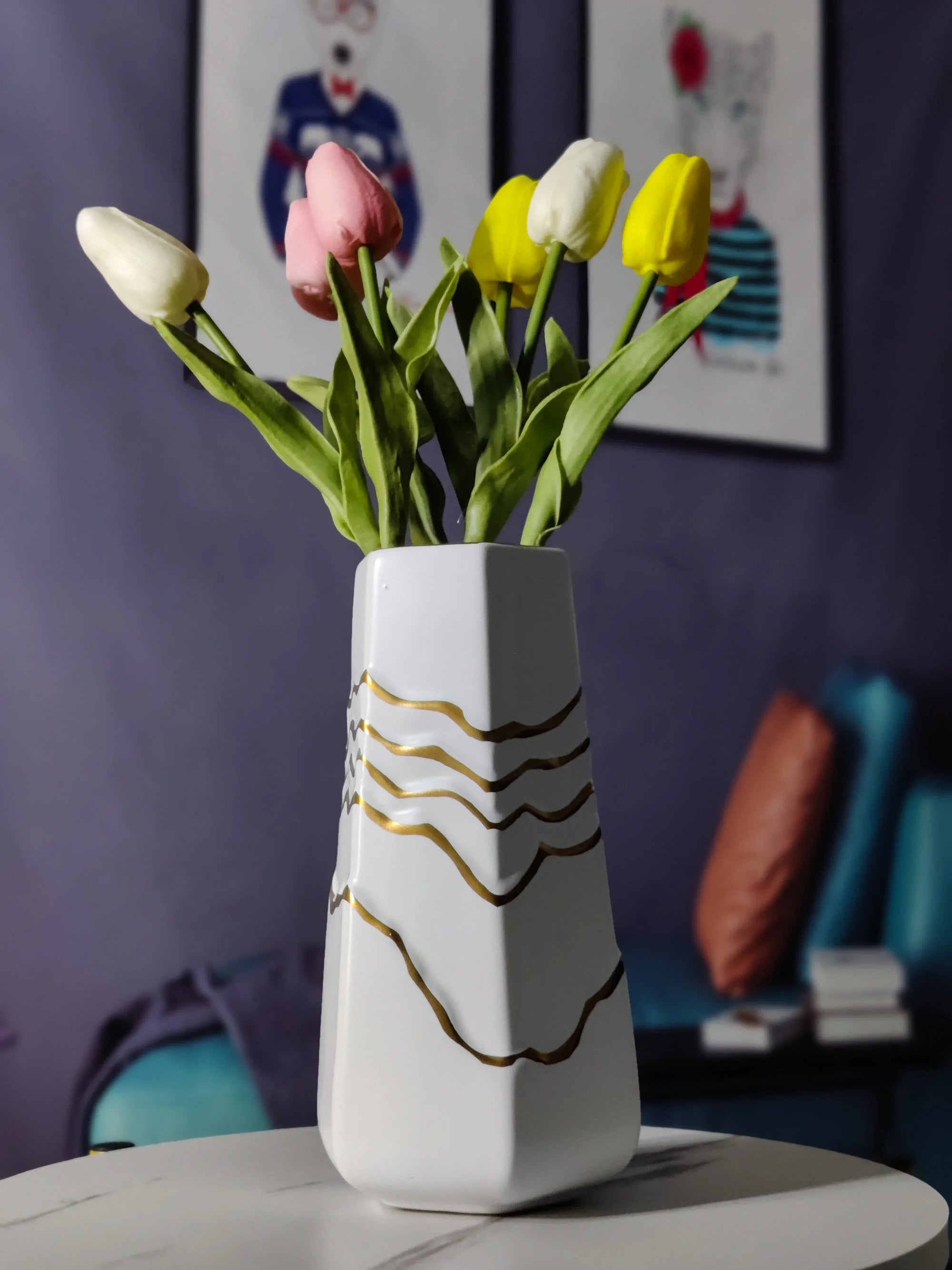 Vaso Waves em Porcelana