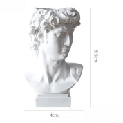 Escultura de Davi Busto em Resina