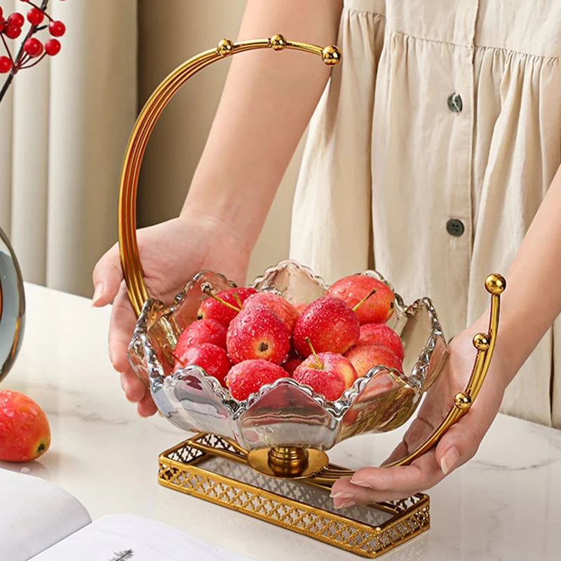 Centro de Mesa Luxuoso em Vidro e Metal Dourado